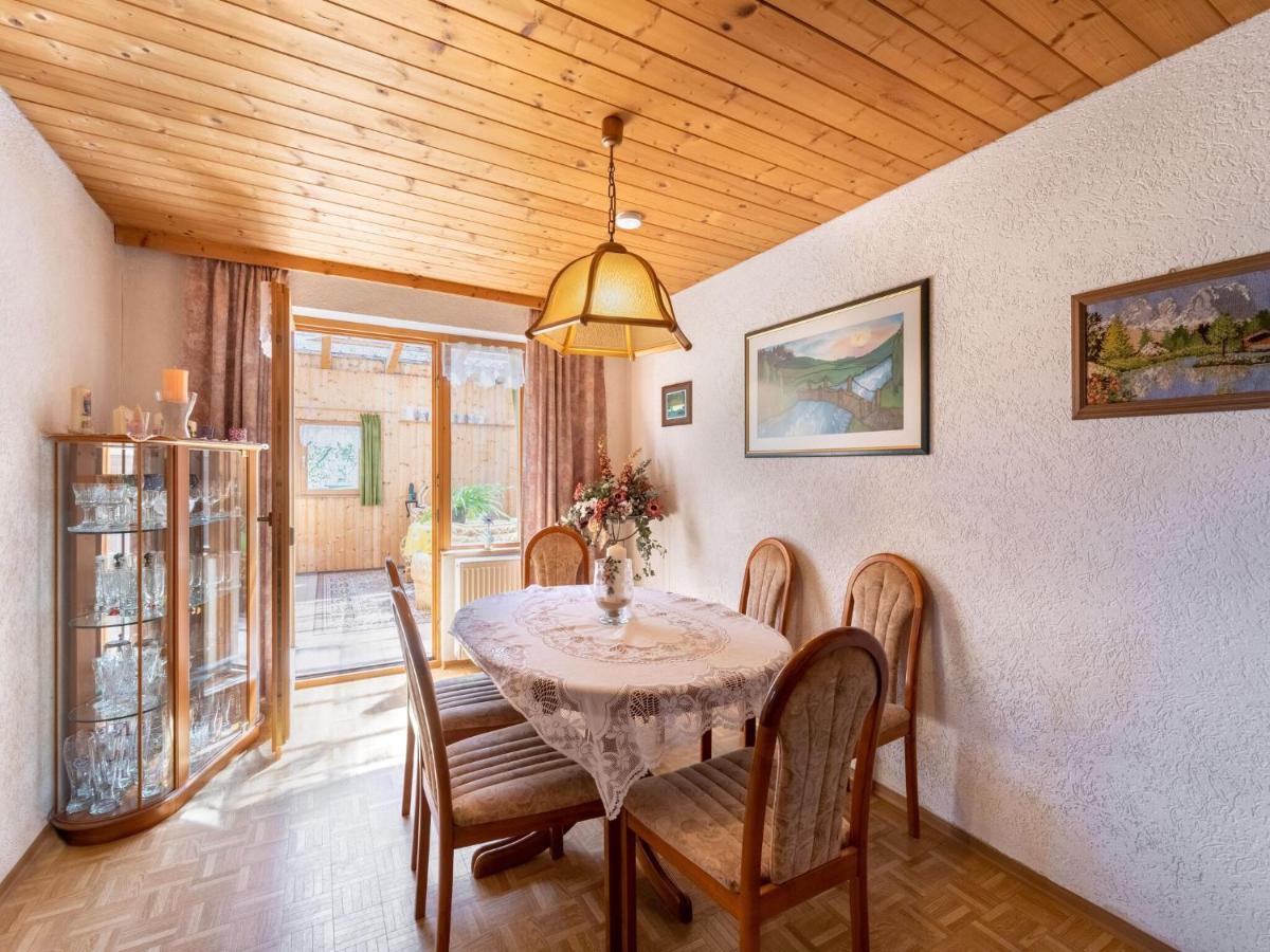 Quaint Holiday Home In Bad K Tzting With Garden Terrace 바트코에츠팅 외부 사진