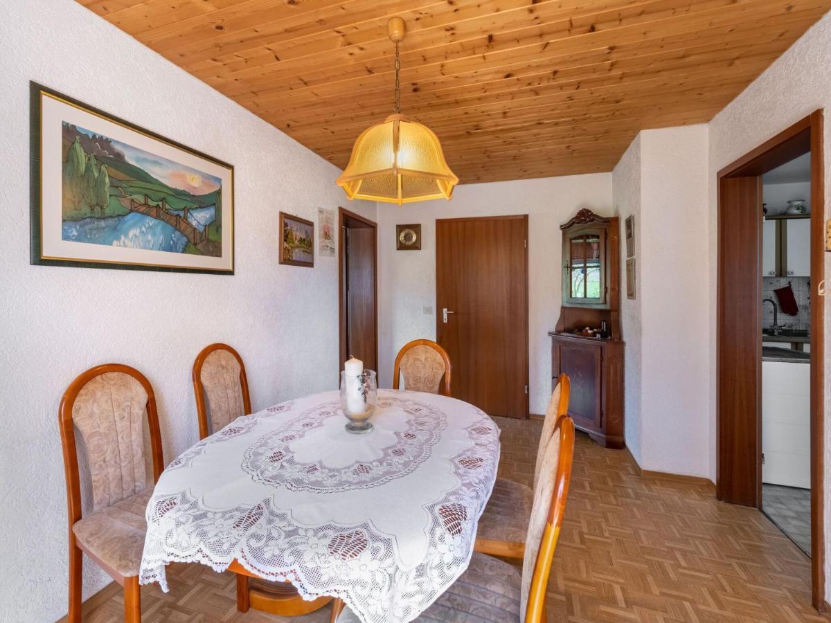 Quaint Holiday Home In Bad K Tzting With Garden Terrace 바트코에츠팅 외부 사진