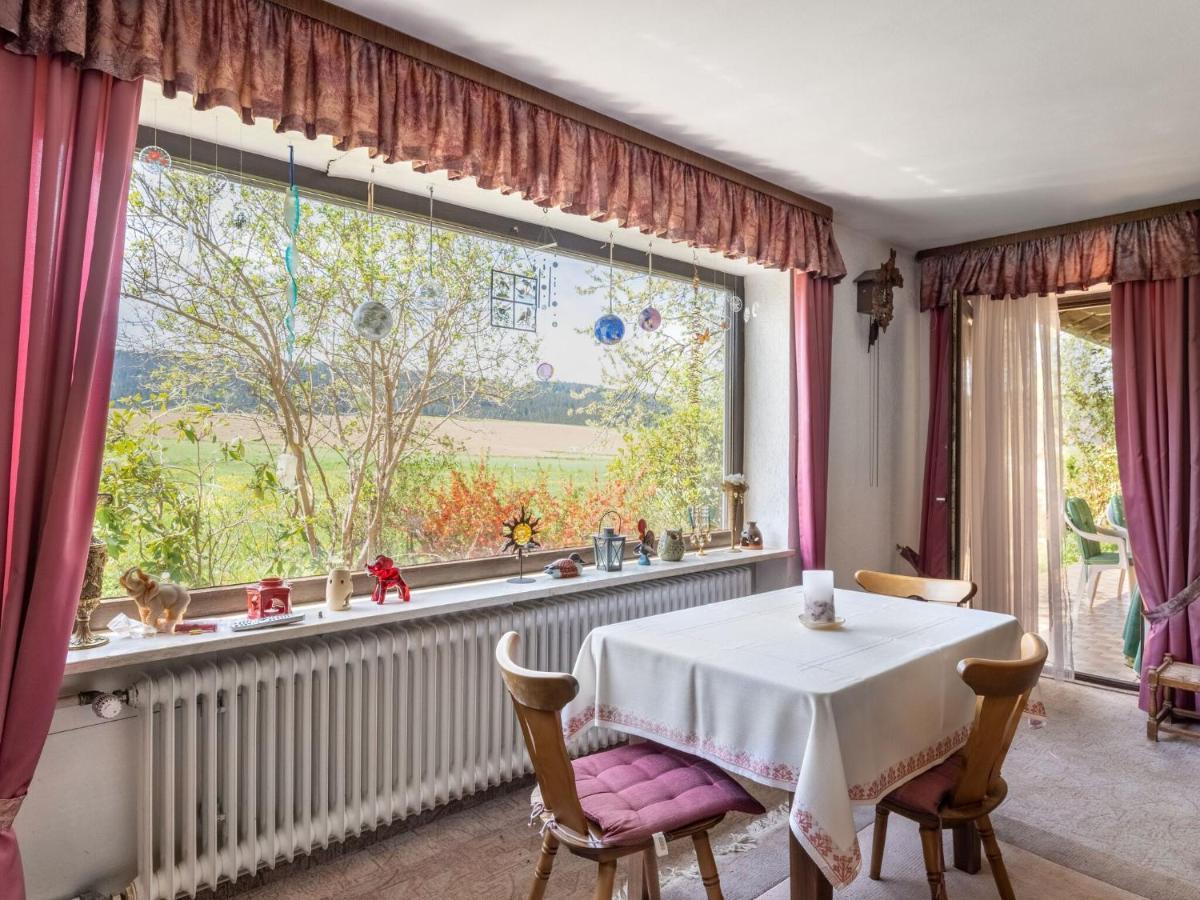 Quaint Holiday Home In Bad K Tzting With Garden Terrace 바트코에츠팅 외부 사진