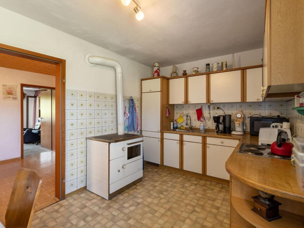 Quaint Holiday Home In Bad K Tzting With Garden Terrace 바트코에츠팅 외부 사진